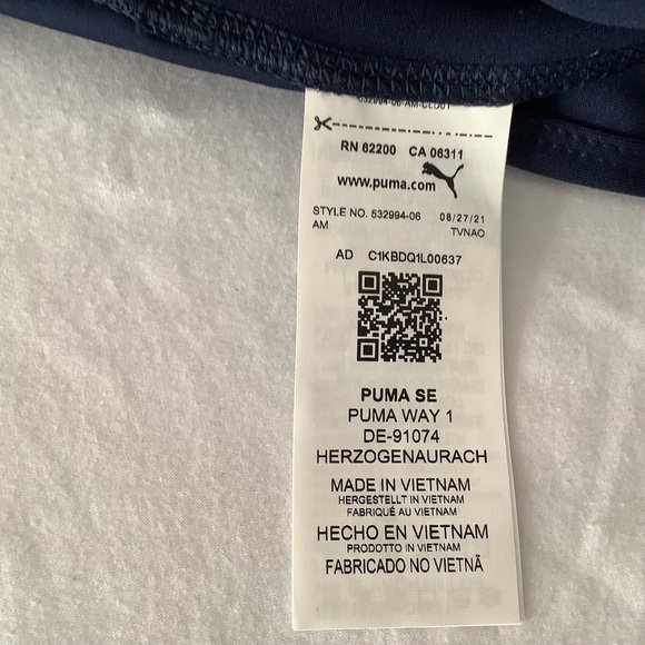 NWOT new Puma women’s shorts, Size M, Color naviblue - Picture 5 of 6